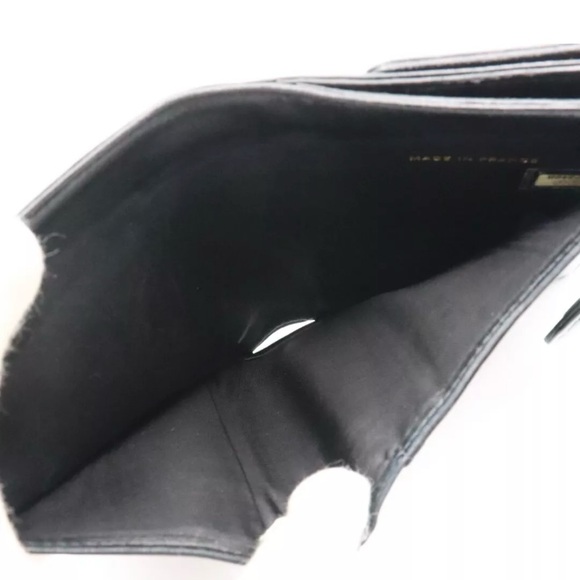 Authentic Chanel Caviar Skin Foldable Wallet - Picture 10 of 15